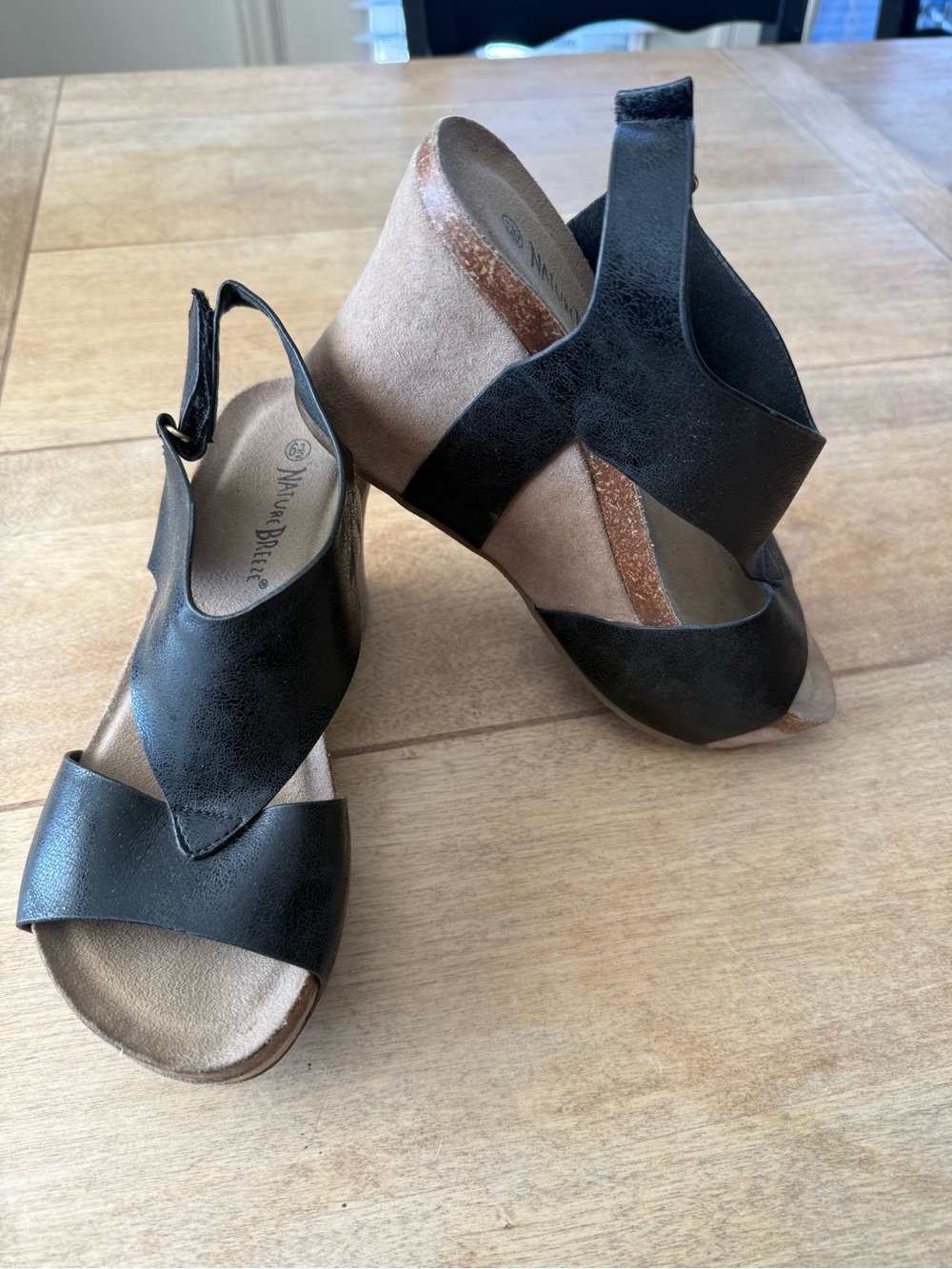 Nature Breeze Black and Tan Crisscross Wedge Sandals